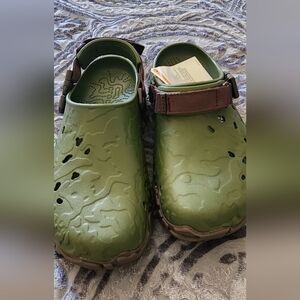 Mountain Crocs